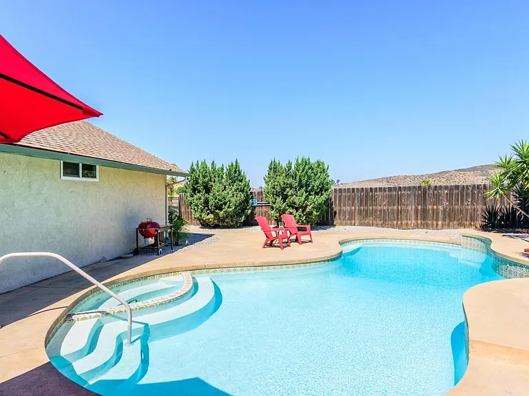 6555 Royal Gorge Ct — Photo 43