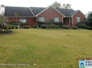 106 Sonnys Ln, Dora, AL 35062