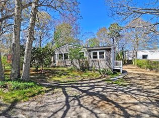 51 Shady Ln, Hyannis, MA 02601