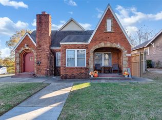 2238 E 17th Pl, Tulsa, OK 74104