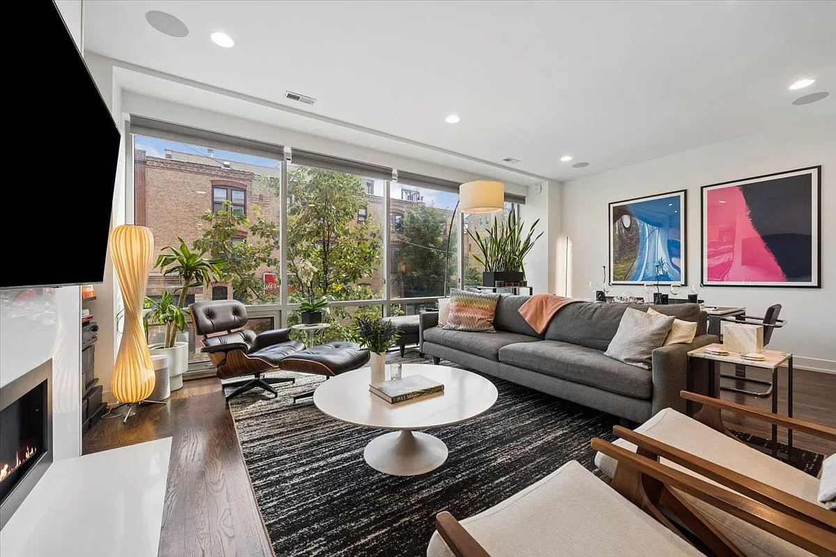 2 bed, 1350 sqft, $4,250 — Photo 2