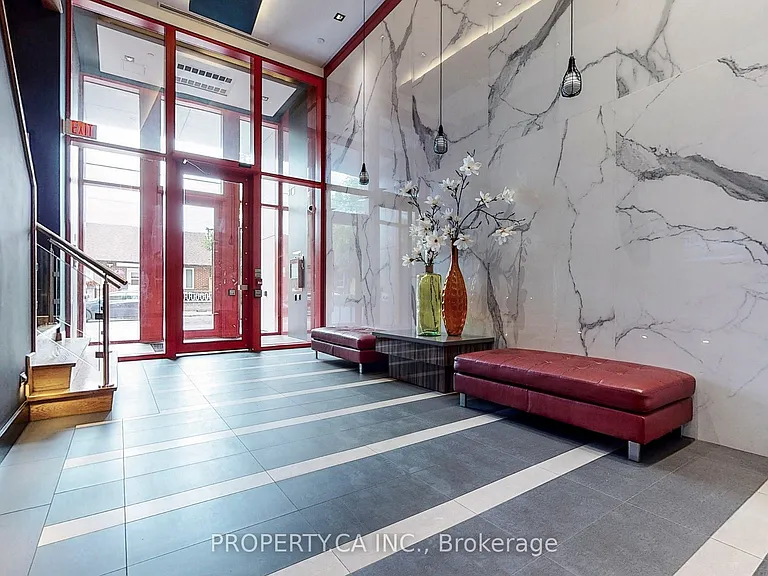 205 Manning Ave #403 — Photo 8