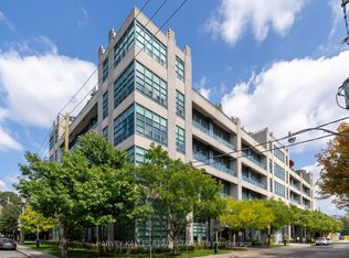 380 Macpherson Ave #317, Toronto, ON M4V3E3