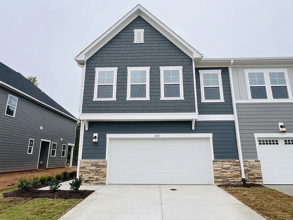 212 Deercroft Dr