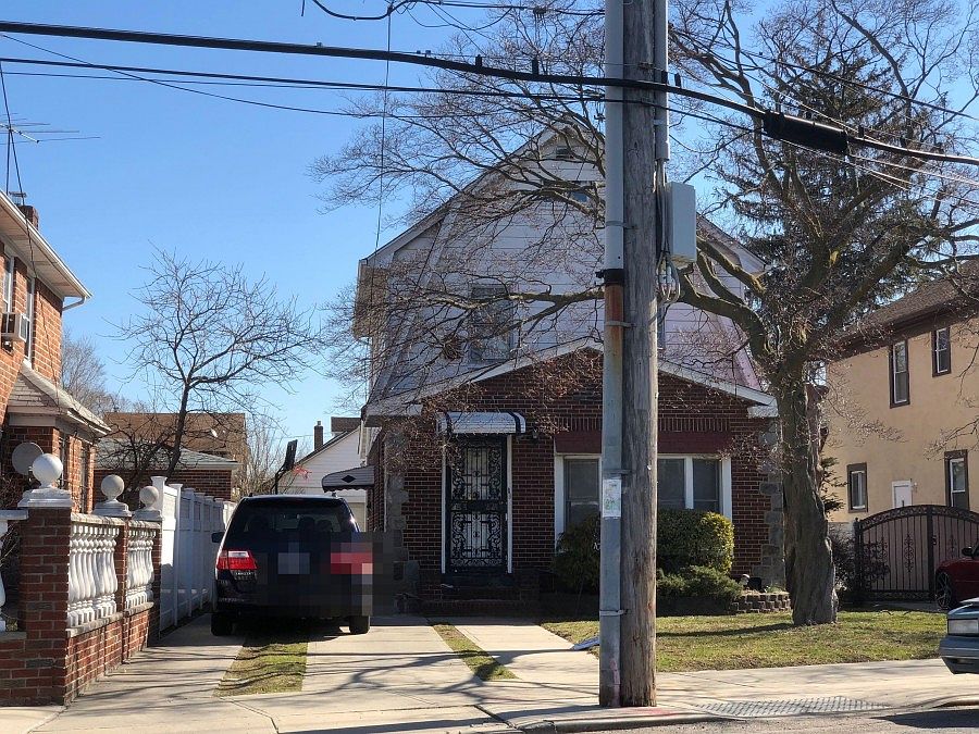 1st image of 109-73 Colfax St