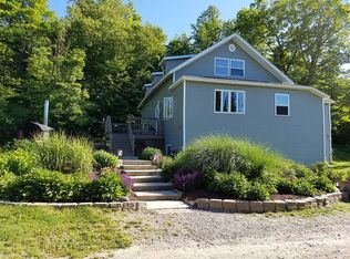 1435 Townsend Rd, Petoskey, MI 49770