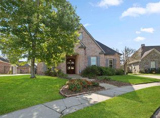 10026 Chestnut Oak Dr, Baton Rouge, LA 70809