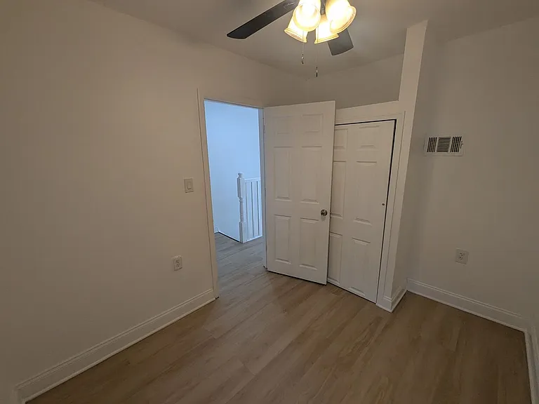 3420 Keim St — Photo 5