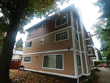 12312 40th Ave NE #2B — Photo 1