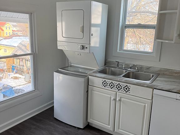 4th image of 3859 W 36th St