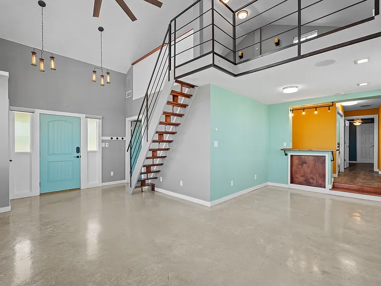 286 Castin Ln — Photo 22