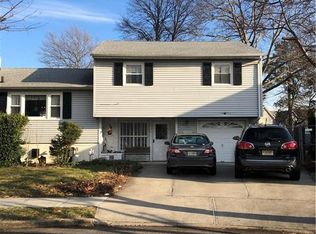 35 Country Club Ln, Elizabeth, NJ 07208