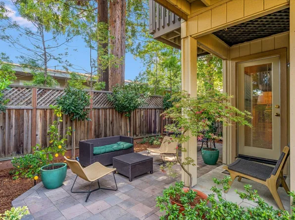 3204 Villa Lane, Napa, CA 94558