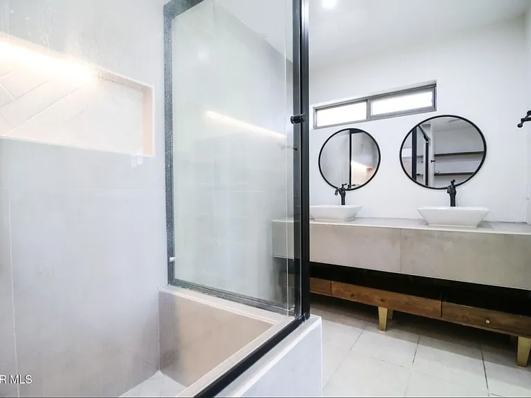 1465 Fito Hernandez St #1 — Photo 14