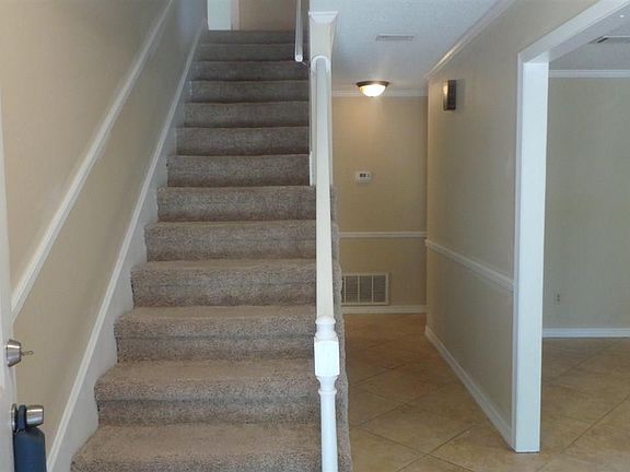 2nd image of 4610 Baybrook Dr
