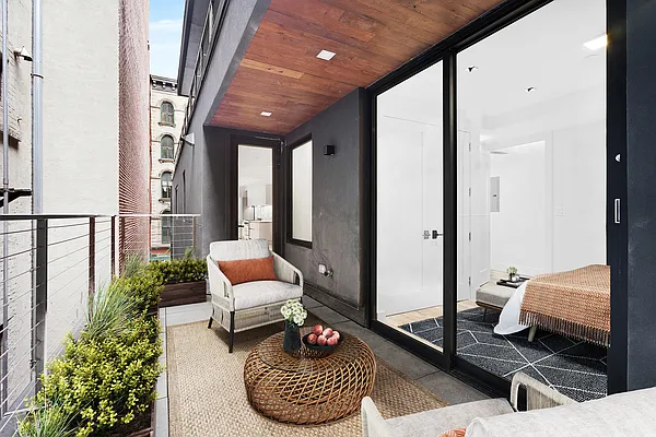 Rented by Compass | media 45