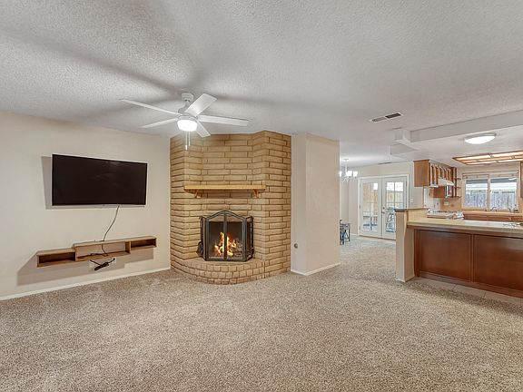 3rd image of 3817 W Damsen Avenue