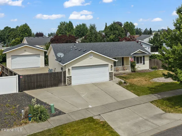 2459 W Warwick Ct, Hayden Lake, ID 83835
