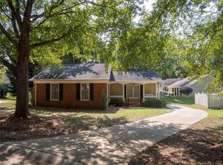 2408 Dryden Ln, Charlotte, NC 28210