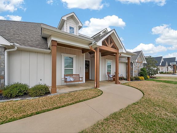 3rd image of 11712 Copper Canyon Cir