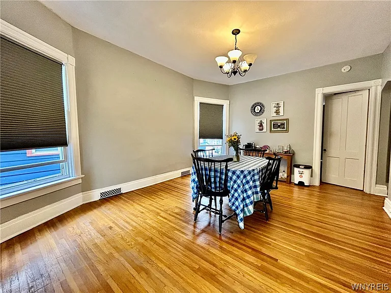 123 Highland Ave #UPPER — Photo 5