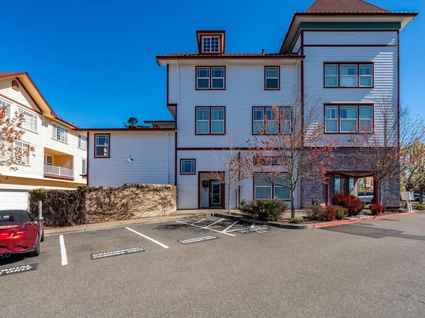 472 Emily Rose Circle, Windsor, CA 95492