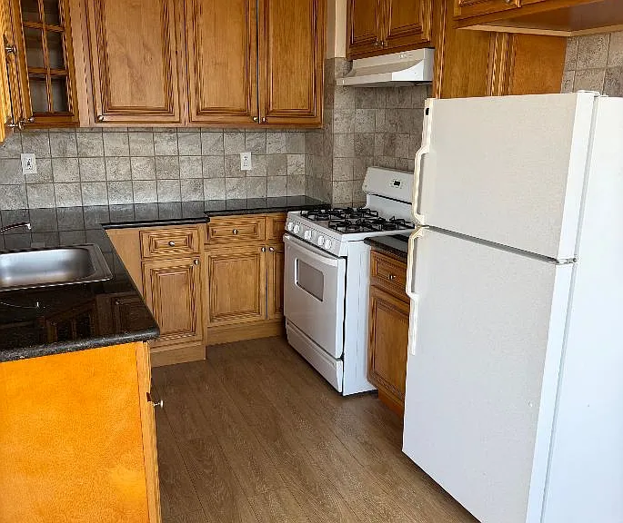 4101 Lincoln Way #312 — Photo 8