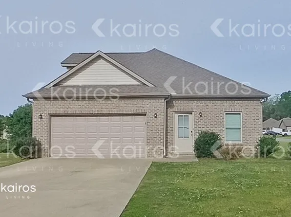 636 White Oak Cir, Lincoln, AL 35096