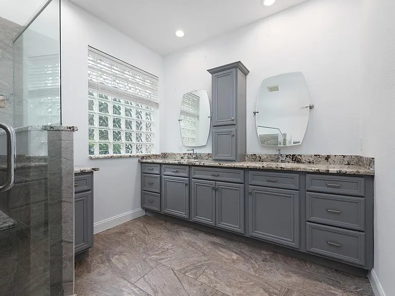 12936 Droxford Rd — Photo 48