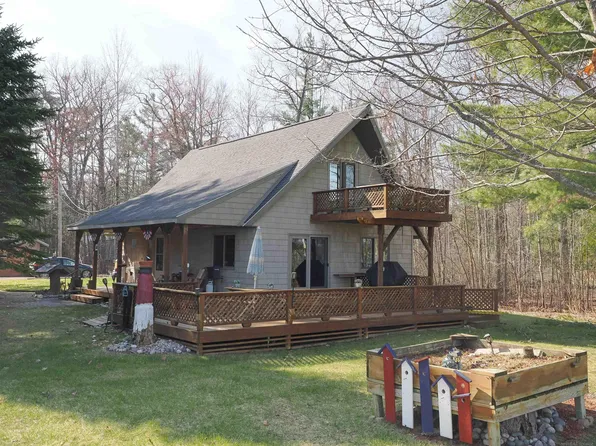 7484 Cedar Lake Rd, Oscoda, MI 48750