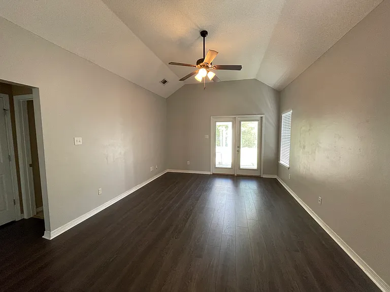 29928 Saint Simon St — Photo 2