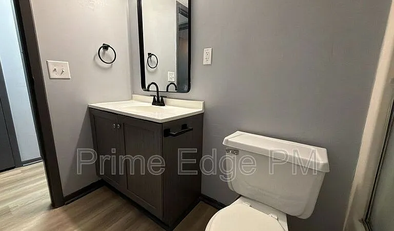2343 B St #3 — Photo 16