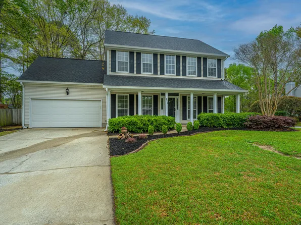 218 Candleberry Cir, Goose Creek, SC 29445