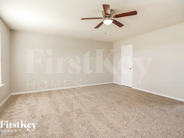 2621 Marlin Dr — Photo 5