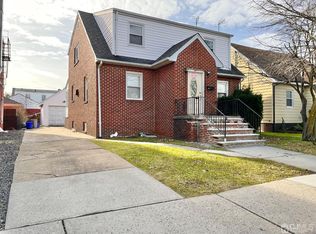 731 Roosevelt Ave #2, Carteret, NJ 07008