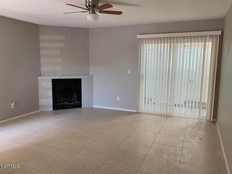 1542 W Sahuaro Dr #4 — Photo 7