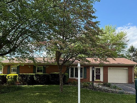 2nd image of 19822 Jeffery Dr