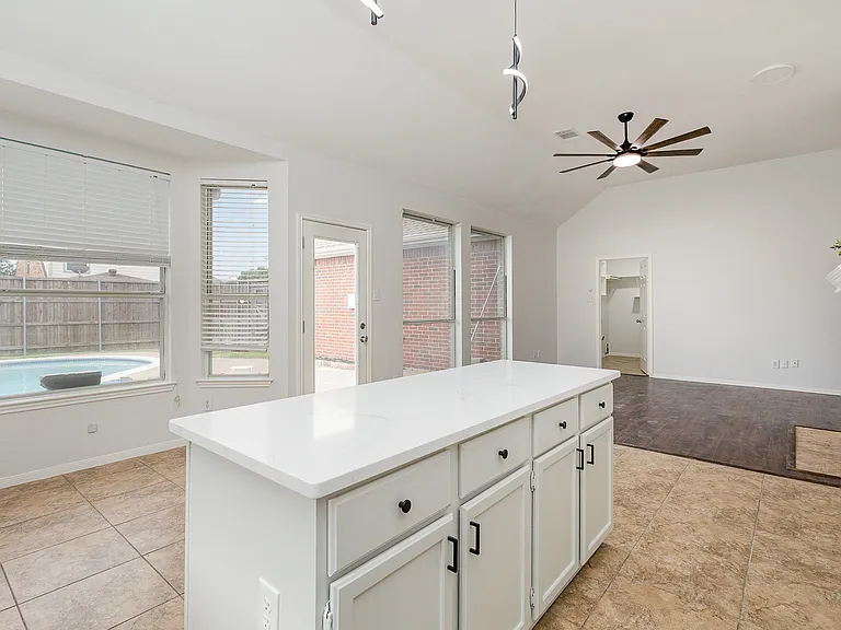 7318 Harbor Dr — Photo 20