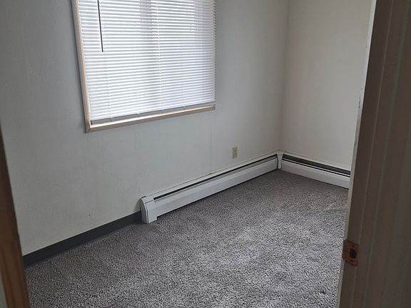 3rd image of 504 3rd Ave N APT 205