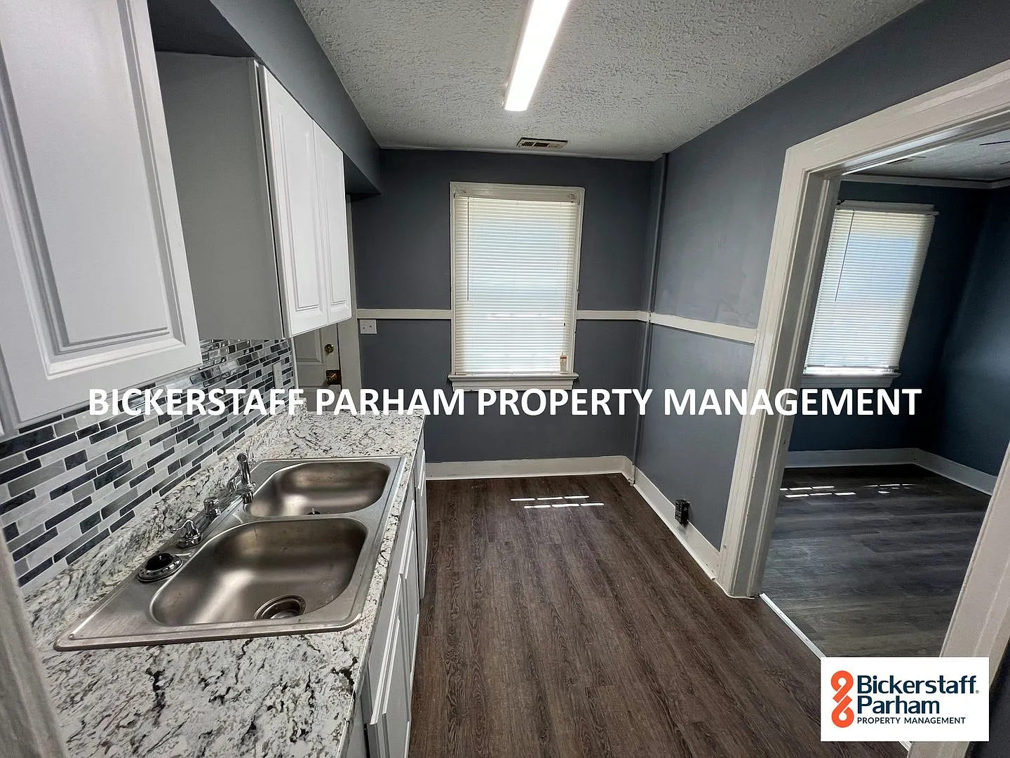Located off of Victory Drive!! 2 Units Available — Photo 2