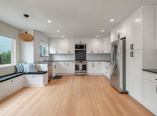 560 Carnation Ct, Sonoma, CA 95476