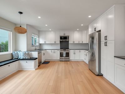 560 Carnation Ct, Sonoma, CA, 95476