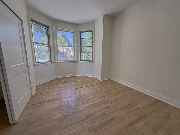 2013 Green St #3R — Photo 8