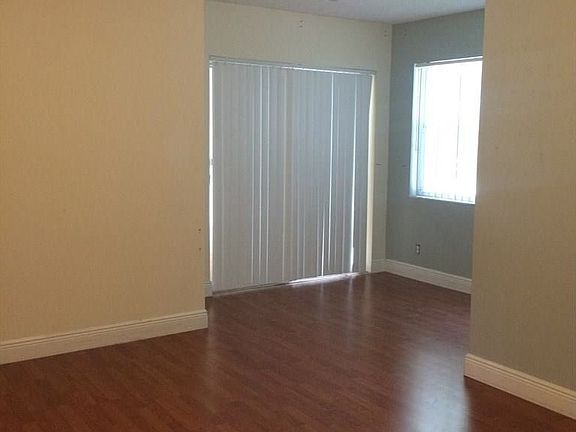 4th image of 7620 Westwood Dr #1