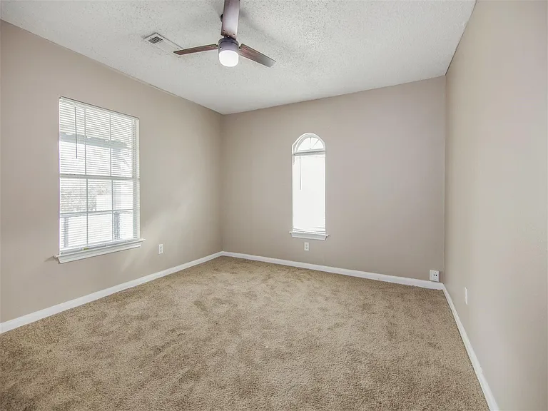 5108 Clay St — Photo 16