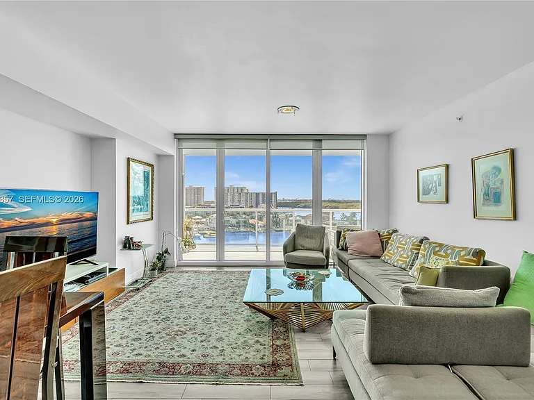 400 Sunny Isles Blvd #907 — Photo 6
