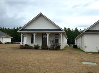 42 Lucille Ln, Starkville, MS 39759