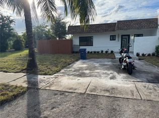 20822 NW 23rd Ave, Miami Gardens, FL 33056