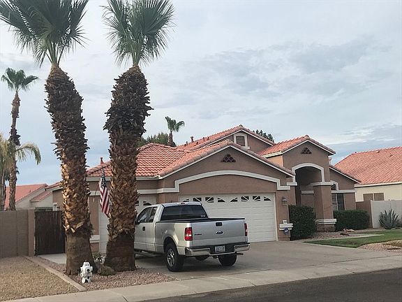3rd image of 1232 E Tradewind Dr