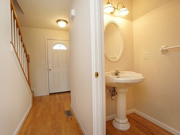 5th image of 2972 Jamil Ct